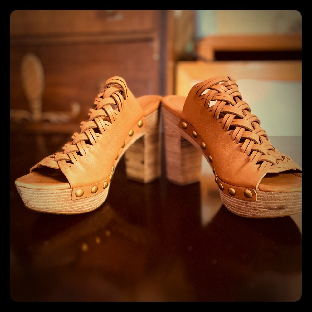 Michael Kors peep toe clogg-ish High heels